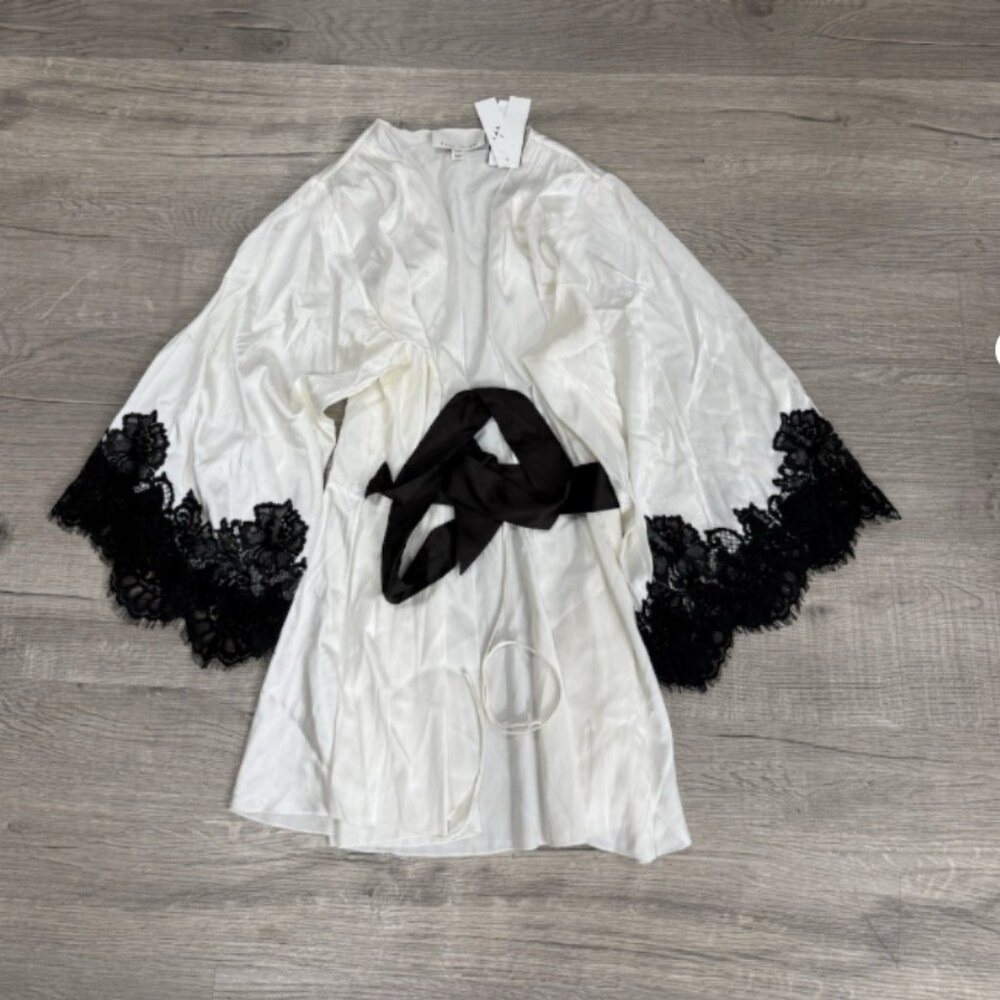Fleur Du Mal Women's Angel Sleeve Lace Trim Silk Robe Size M/L 10361 - Picture 2 of 3